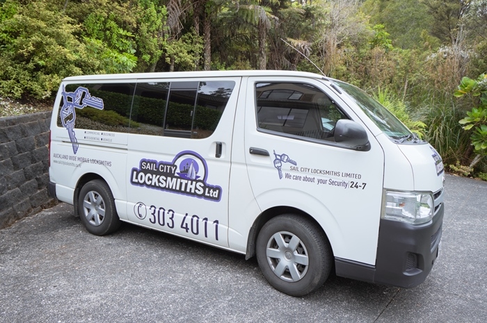 Mobile city locksmith van will come to you anywhere in the Auckland area